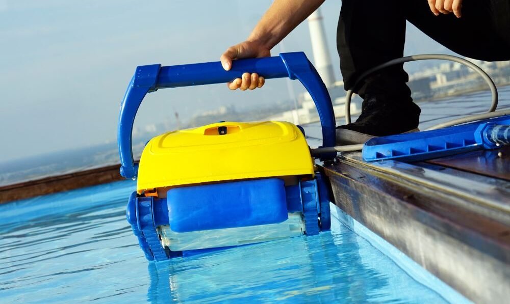 , How to Use a Manual Pool Vacuum